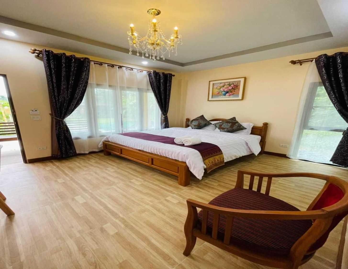 Capital O 75518 Baan Rose Resort Ao Luk Екстериор снимка